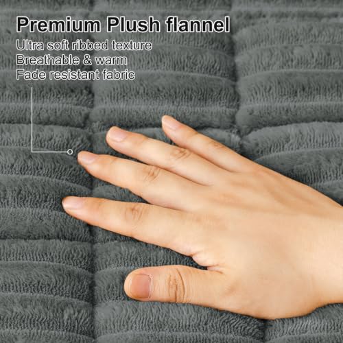 Smiry Non-Slip Sofa Protector
