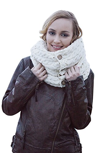 Carraig Donn 100% Irish Merino Wool Snood with buttons