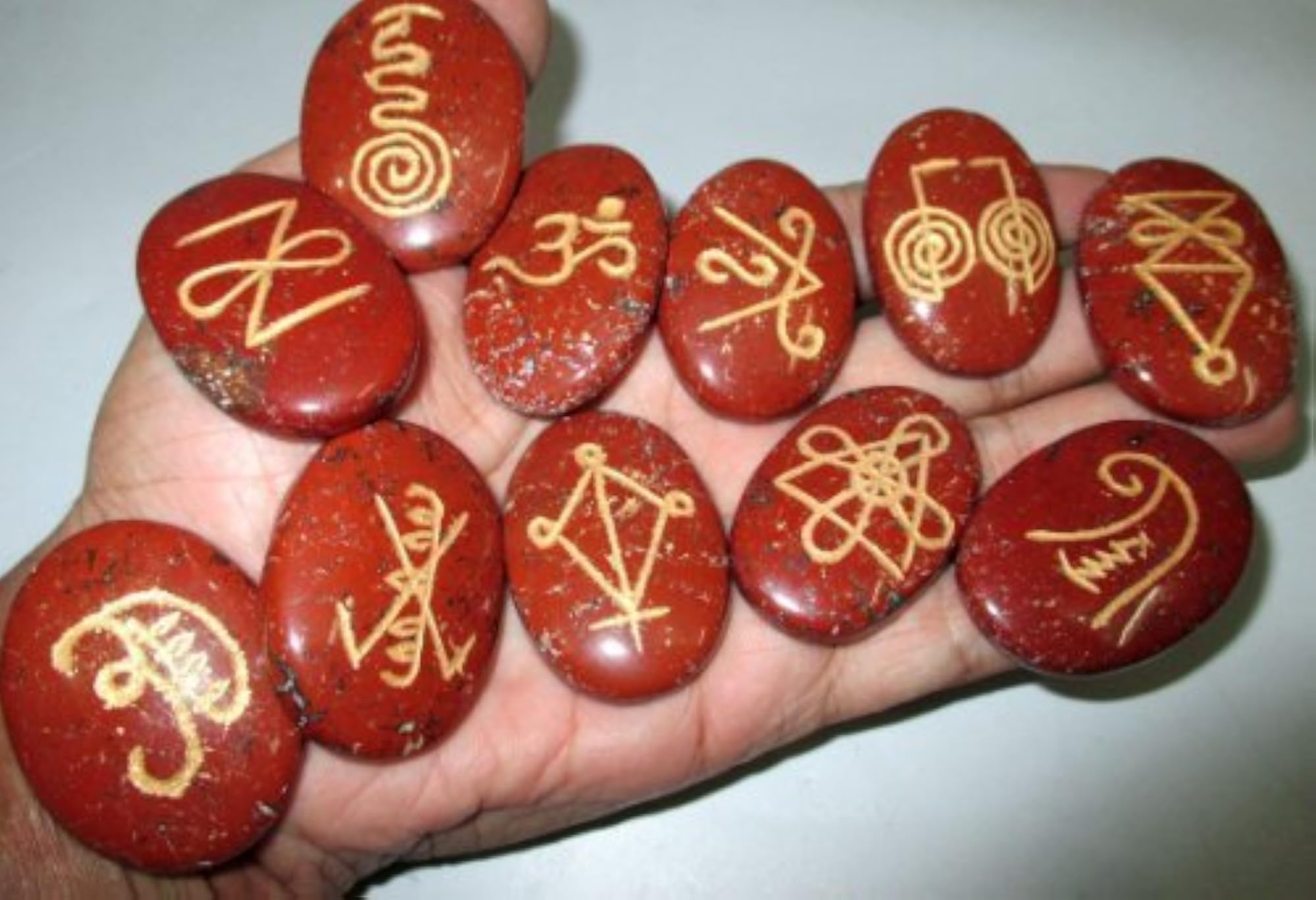 Jet Red Jasper Karuna Reiki 11 Stone Set, Chakra Balancing Pouch
