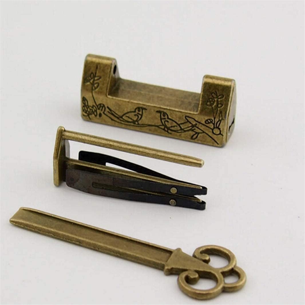 Key Vintage Antique Iron Chinese Old Lock Retro Brass Padlock Jewelry Wooden Box Padlock Lock for Suitcase Bronze Dexterous and Professional