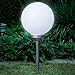 Produktbild Bonetti Solar Gartenkugel für außen mit LED Beleuchtung, inkl. Erdspieß, 600 mAh Akku, Einschaltautomatik, Moderne und stylische Kugelleuchte (1, Ø 30 cm, kalt-weiß)