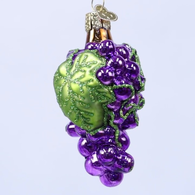 Amazon.com: Old World Christmas Grapes Glass Blown Ornament for