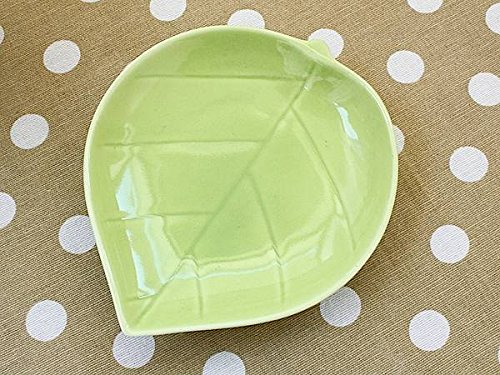 Amazon.co.jp: グリーン葉っぱプレート(洋食器 お皿 プレート カフェ風