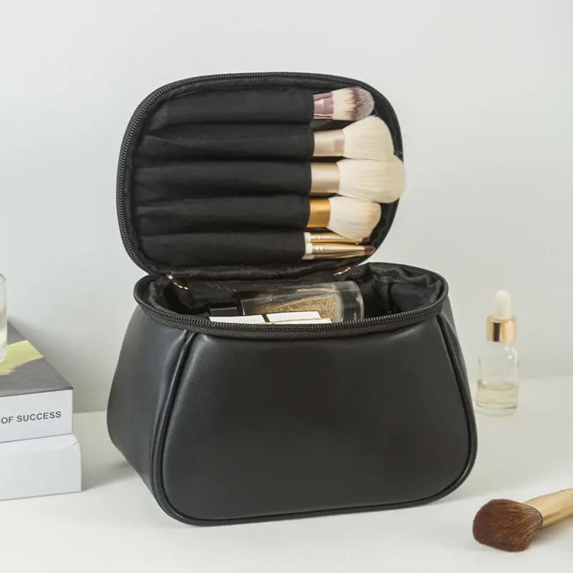 Makeup Storage Bag, Portable Cosmetic Bag for Women
