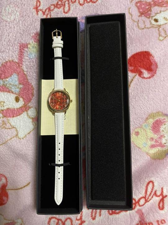 Amazon.co.jp: ツイステッドワンダーランド 腕時計