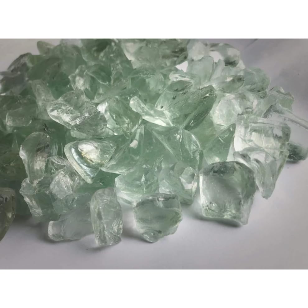 R H LIFESTYLE Crushed Glass/Fire Pits for Resin Art High Luster Fire Glass Used Specially for Resin Art/Geode Art Fire Pit Crafts (Green 6mm, 200G)