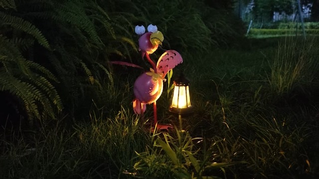 Image of VOOKRY Solar Flamingo Garden Statue with Lantern,Metal Flamingo Outdoor
