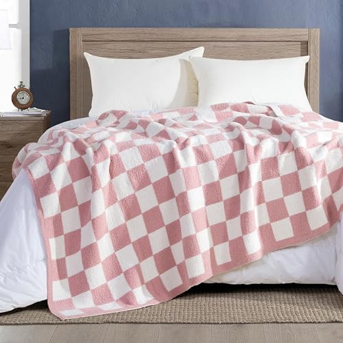 Image of Elegant Comfort Checkered Throw Blanket, Light Pink Super Soft Cozy Fluffy Warm Throw Blankets for Couch, Sofa, Chair, Bed, Camping, Picnic, Travel Lightweight Bed Blanket (50 inch x 70 inch)