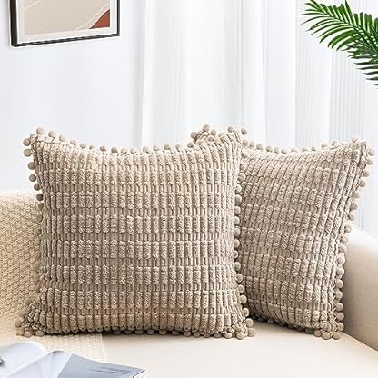 ZWJD 2er Set Khaki Kissenbezug 40x40 Kordsamt Sofakissen Weiche Kissenhülle Boho Kissenbezüge Dekokissen Moderne Kissen Deko für Couch Schlafzimmer Zuhause Auto Dekor Zierkissenbezüge Khaki