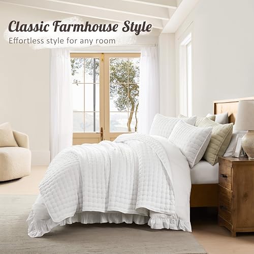 Image of WDCOZY Cloud Soft Quilt Set, Oversized King Size, White, 116x106 inches