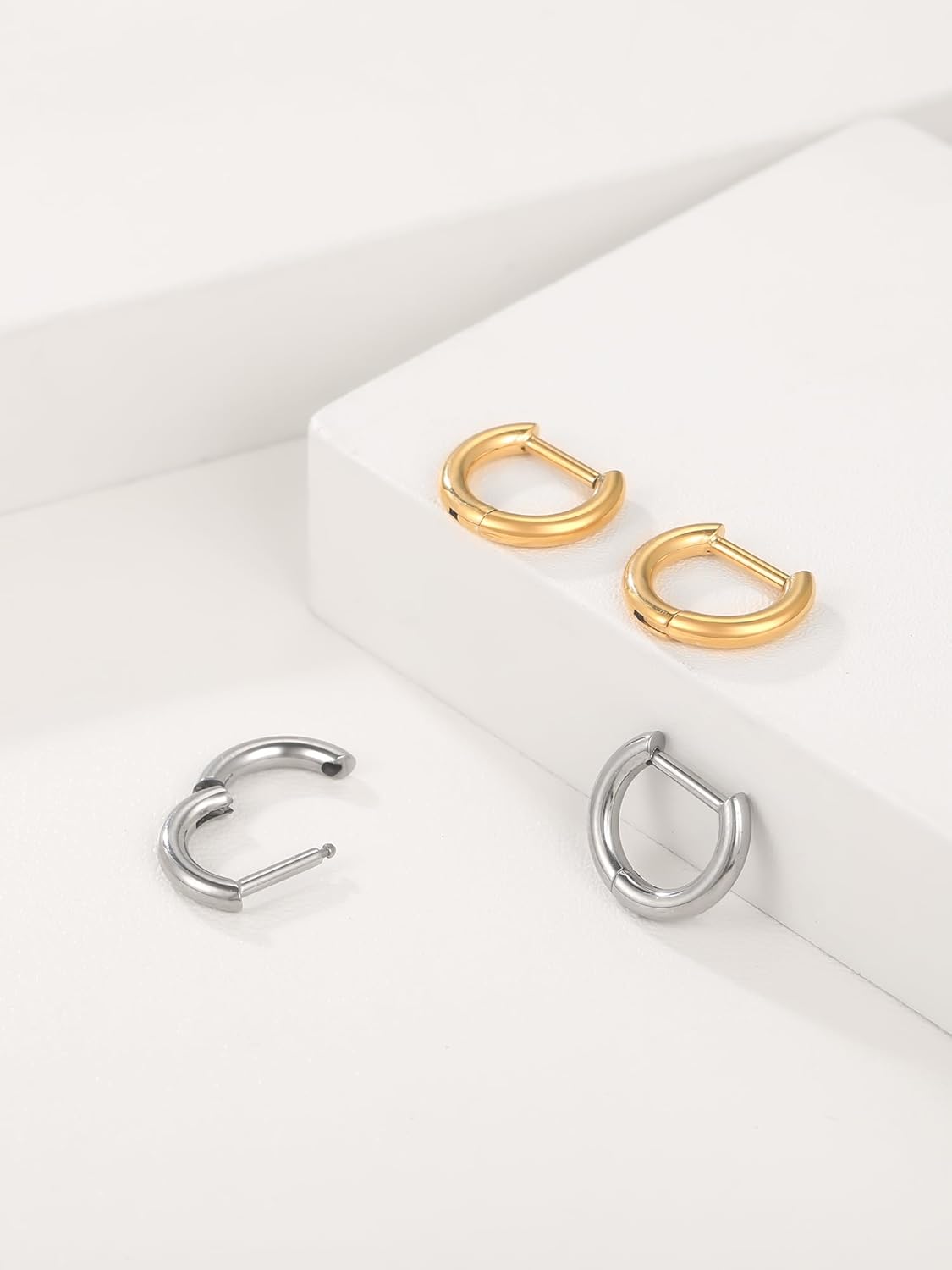 Oveta Titanium 16G D Shaped Nose Rings Hoops 8/10mm - Higned Segment Clicker Septum Rings Daith Conch Cartilage Piercing Jewelry for Women Men, Silver/Gold, 2PCS - Image 6