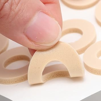 60 Pieces Corn Cushions, Soft Latex Foam Self Adhesive Callus Pads Corn Pad Anti Friction Reduce Foot
