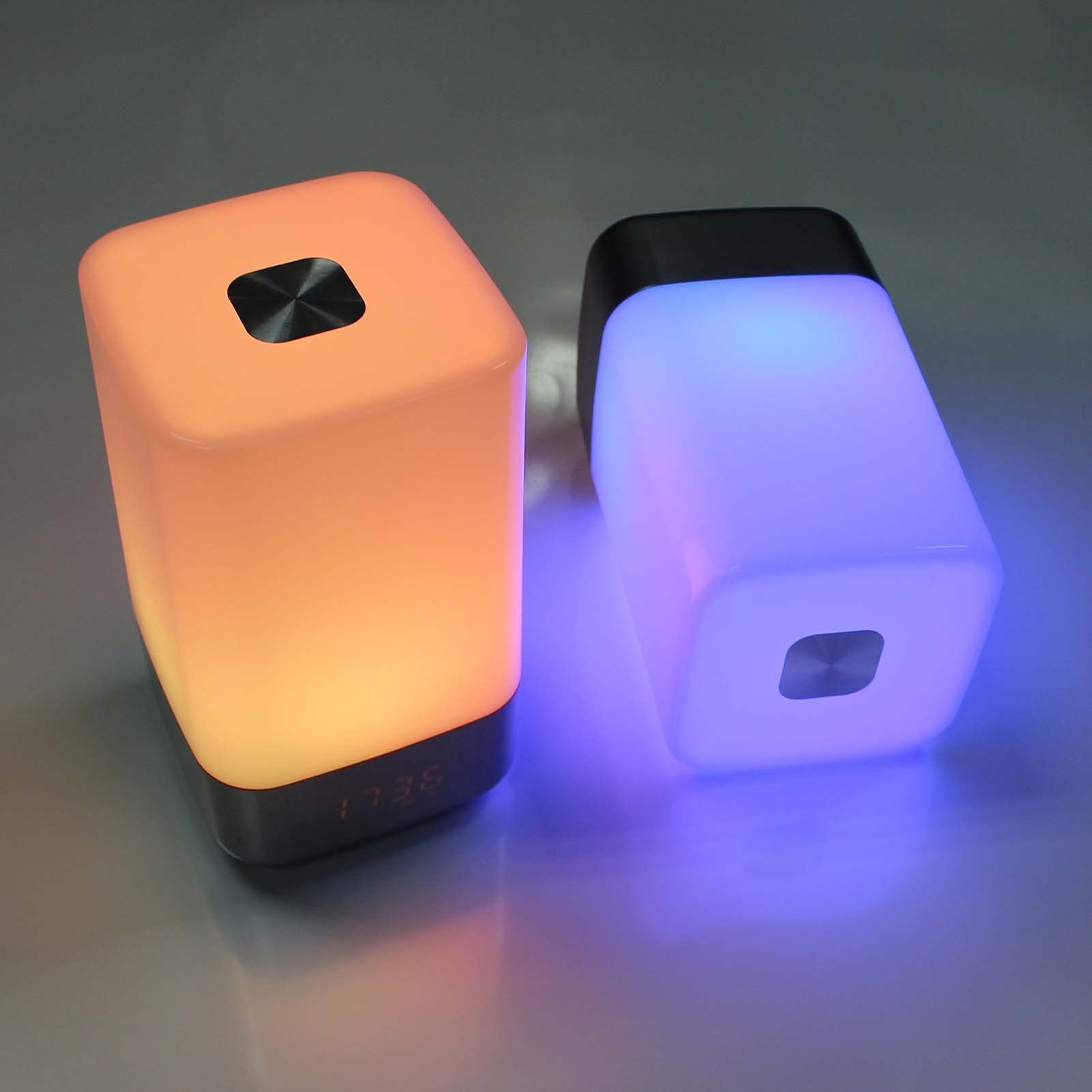 Wake-Up Light, Sveglia con Simulazione di Alba, 7 Suono Naturale e Snooze, Luce da Comodino RGB, per Bambini Adulti Camere da Letto