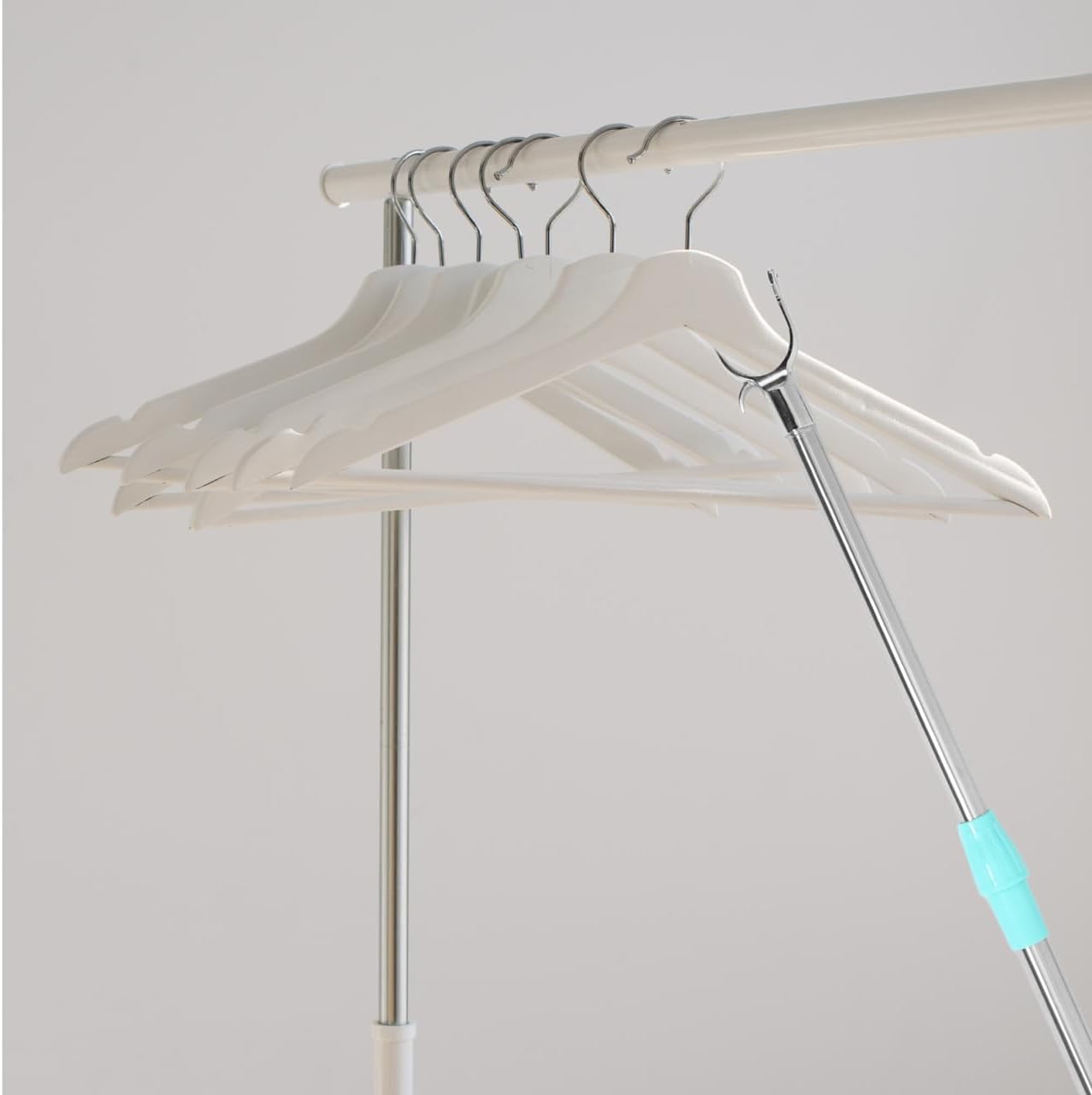 CHILDWEET 2Pcs Adjustable Telescoping Clothes Reach Stick Retractable Clothesline Pole for Easy Drying Extendable Clothes Rod for Closet and Laundry Use and Convenient Clothes Drying