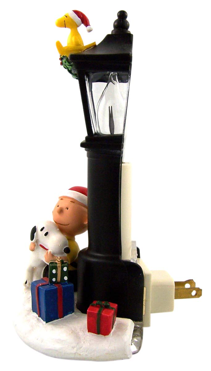 Roman The Peanuts Charlie Brown and Snoopy Flicker Night Light, 8