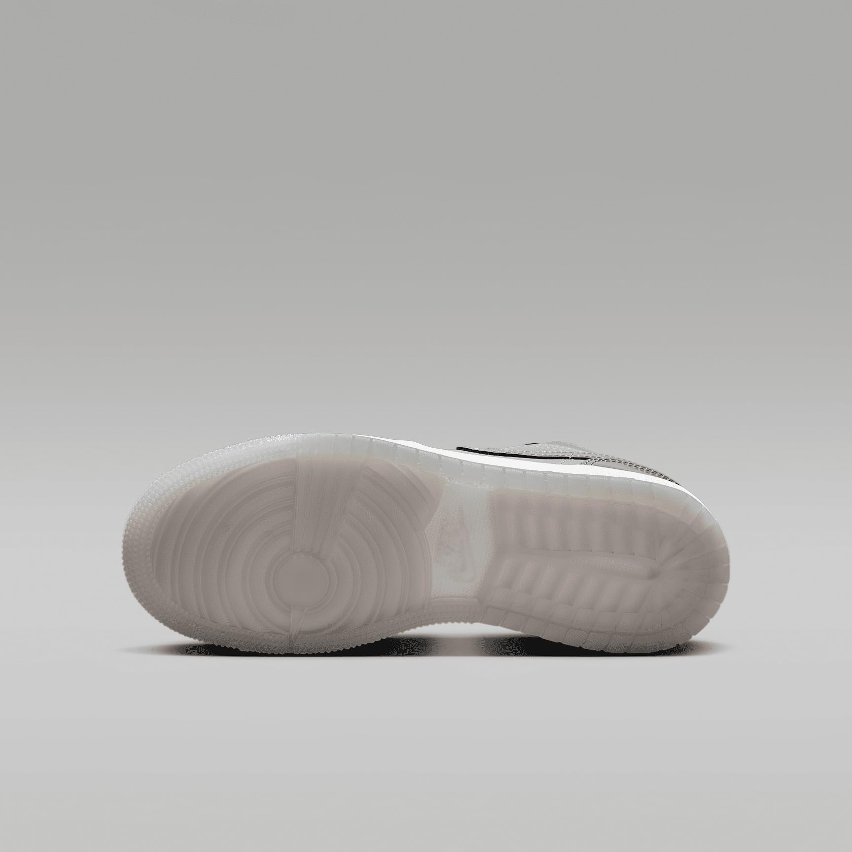 Jordan Big Kid's 1 Low SE Medium Grey/Cool Grey-White (HF3188 011) - 5