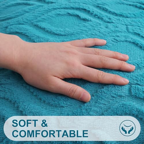 decorUhome Fall Throw Pillow Covers 18x18 Inch Set of 2, Soft Plush Decorative Faux Fur Teal Solid Couch Pillow Covers, Accent Farmhouse Neutral Square Euro Pillow Cases for Sofa Bed Living Room