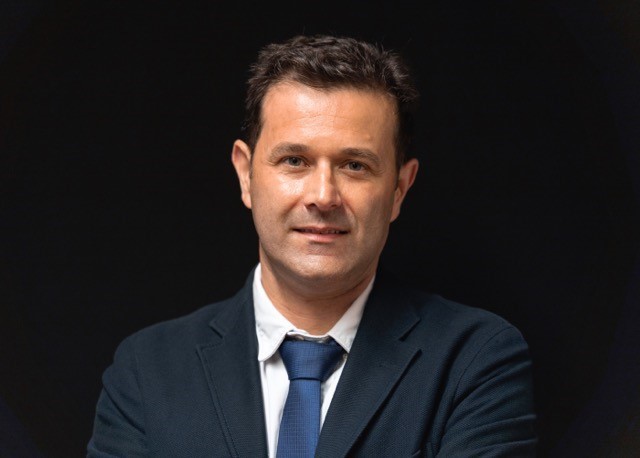 Amazon.com: Dynamics of Skill Acquisition: An Ecological