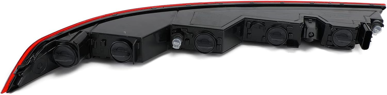 Car Right Rear Bumper Taillight, Rear Bumper Lower Tail Light Brake Stop Lamp fits for Audi Q5 2018-2021 80A945070A