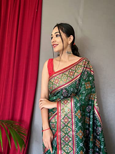 Image of SGF11 Women's Kanjivaram Patola Silk Saree Silk Saree Pure Golden Zari With Blouse Piece