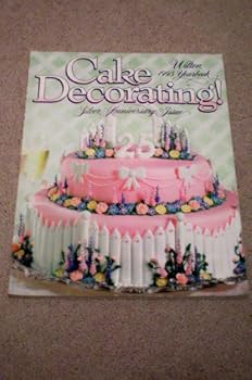 Paperback Wilton 1995 Yearbook Cake Decorating Book