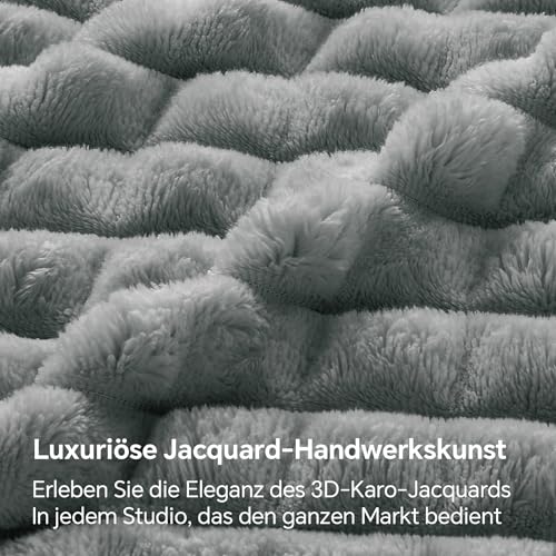 BEDELITE Kuscheldecke Flauschig Decke Klein - weiche Flanell Decken Grau 125x150 für Sofa, Deko Kariert Fleecedecke als Sofaüberwurf für Wohnzimmer, Throw Blanket Wide Use
