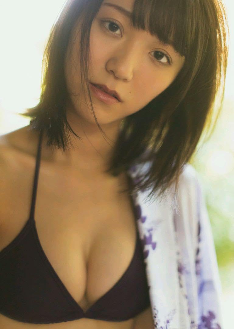 Amazon | ＝LOVE 野口衣織 セクシー写真集カット 20枚
