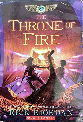 The Kane Chronicles: The Throne of Fire (Book 2) B0164JZCW6 Book Cover