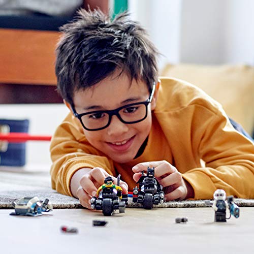 DC Batman Mr. Freeze Batcycle Battle 76118 Building Kit, New 2019 (200 Pieces) - Lego - Immagine 2