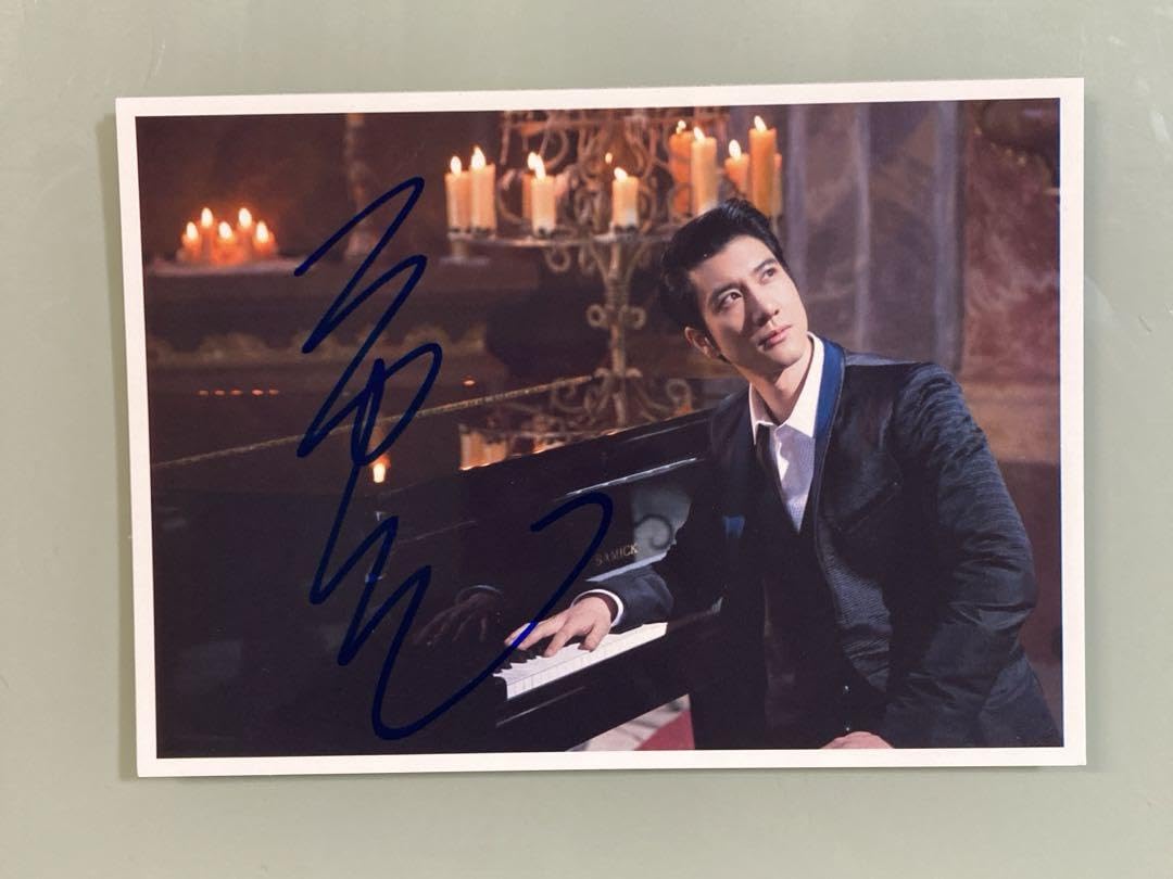 ワン・リーホン直筆サイン入り2Lサイズ写真…Wang LeeHom… セール中…ワン・リーホン直筆サイン入り2Lサイズ写真…Wang