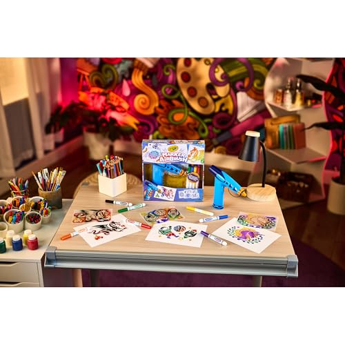 Crayola Marker Airbrush Spray Art Kit, 8 Washable Markers, 5 Stencils - image 7