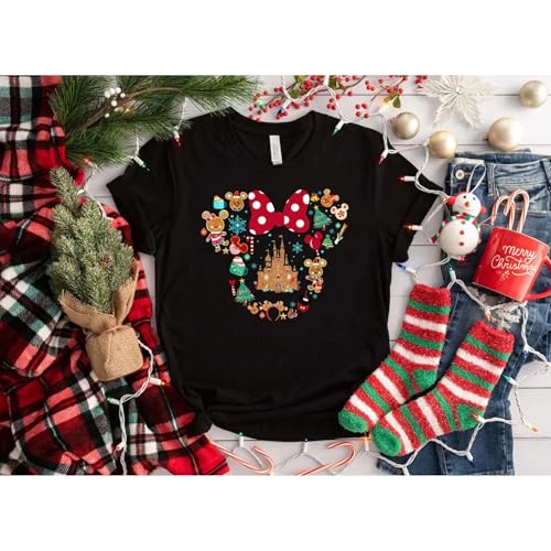 Gingerbread Shirts, Custom Christmas Family Shirts, Matching Holiday Vacation Tees, Personalized Gingerbread Castle Family Outfits, Christmas 2025 Family Shirts2