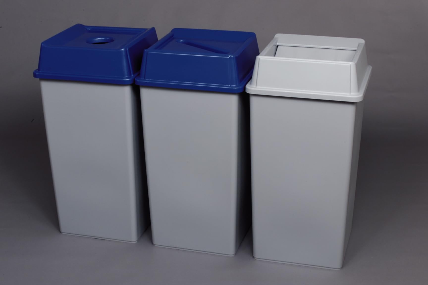 Rubbermaid Commercial Products Commercial Products FG395800GRAY 132 l Poubelle, Carrée Intouchable, Gris