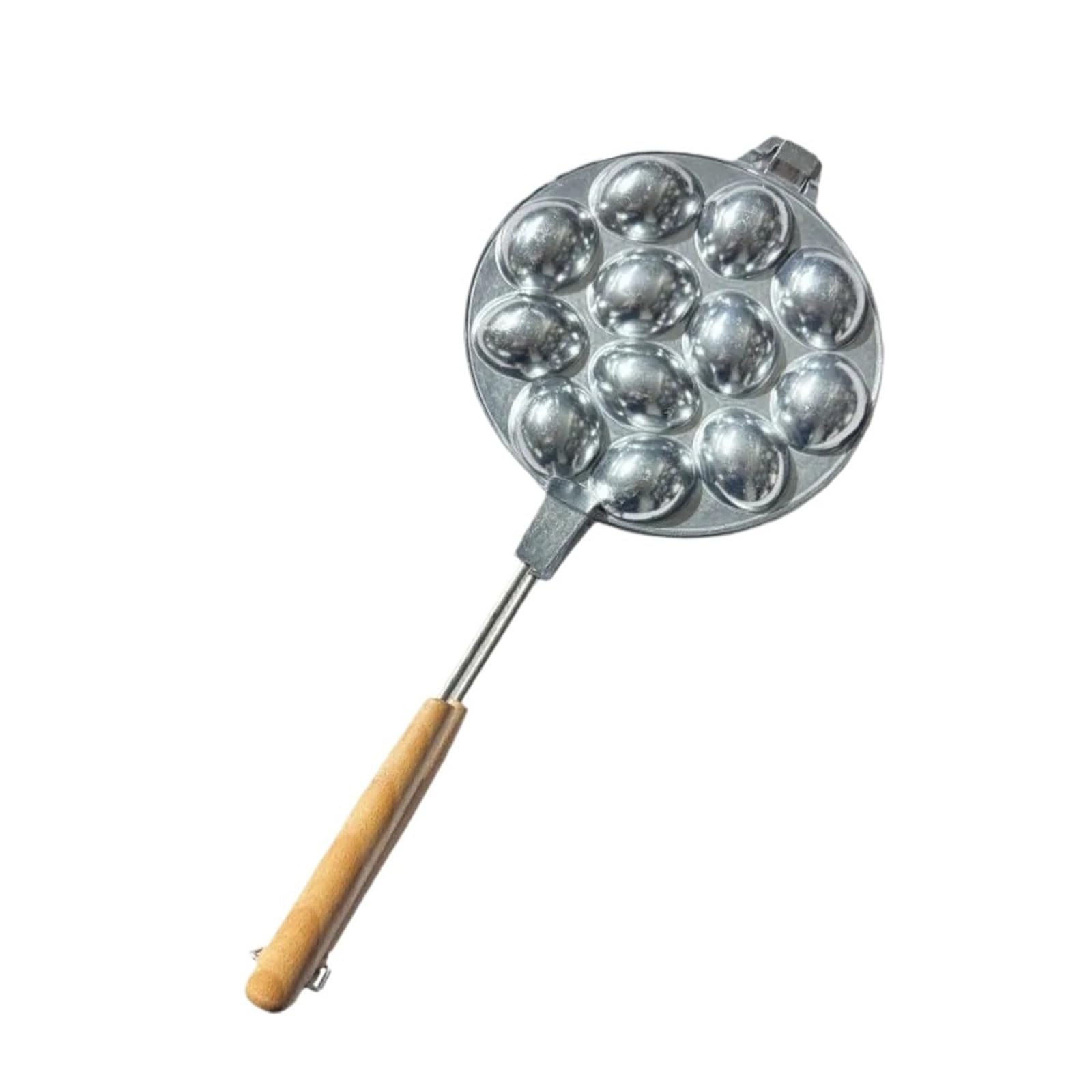 Walnuss-Keksform mit 12/16 Mulden | Antihaftbeschichteter Keksausstecher for Nusskekse aus Aluminiumlegierung mit Holzgriff(Silver-12 Holes)
