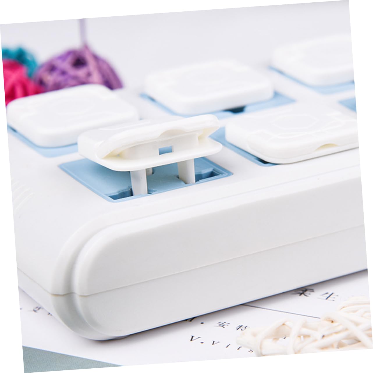 ibasenice 150pezzi Copriprese Per Copriprese Due Protezione Elettrica e Cameretta Facile Installare Resistente e