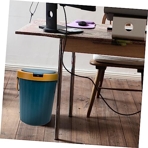 Caneca pequeña azul con tapa hermética para basura miniatura 3