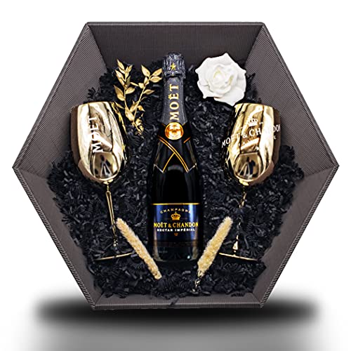 Moët & Chandon Nectar Impérial Champagner Geschenkset 12% 0,75l inkl. 2 Moet Champagne Gläser Gold & künstlerischer Dekoration Cover