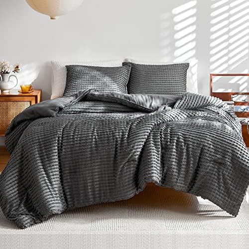 WARMDERN King Comforter Set Grey Boho Stripe Comforter Lightweight Microfiber Down Alternative Comforter Tufted Bedding Set 3 pcs for All Season - 1 Comforter & 2 Pillowcases (Grey, King)