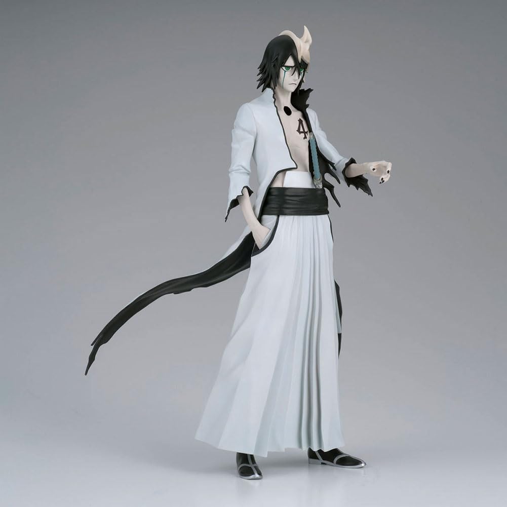 Zhongkaihua Ulquiorra Cifer Figur Standing Modell 23cm Anime Action Figuren Statue PVC Dekorationen Sammlung Ornamente Geschenk