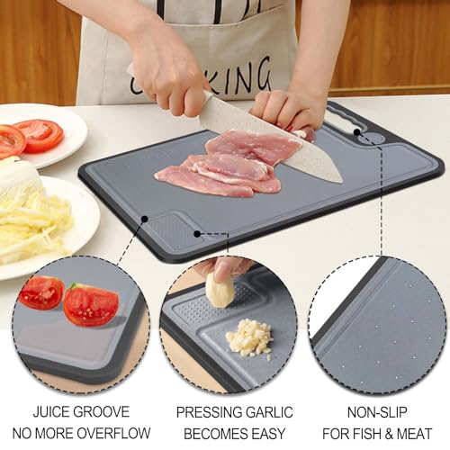 Chopping Board Set, Plastic Chopping Boards with Juice Grooves and Non-Slip Feet & Easy-Grip Handles, BPA-Free Non-Porous - Image 3