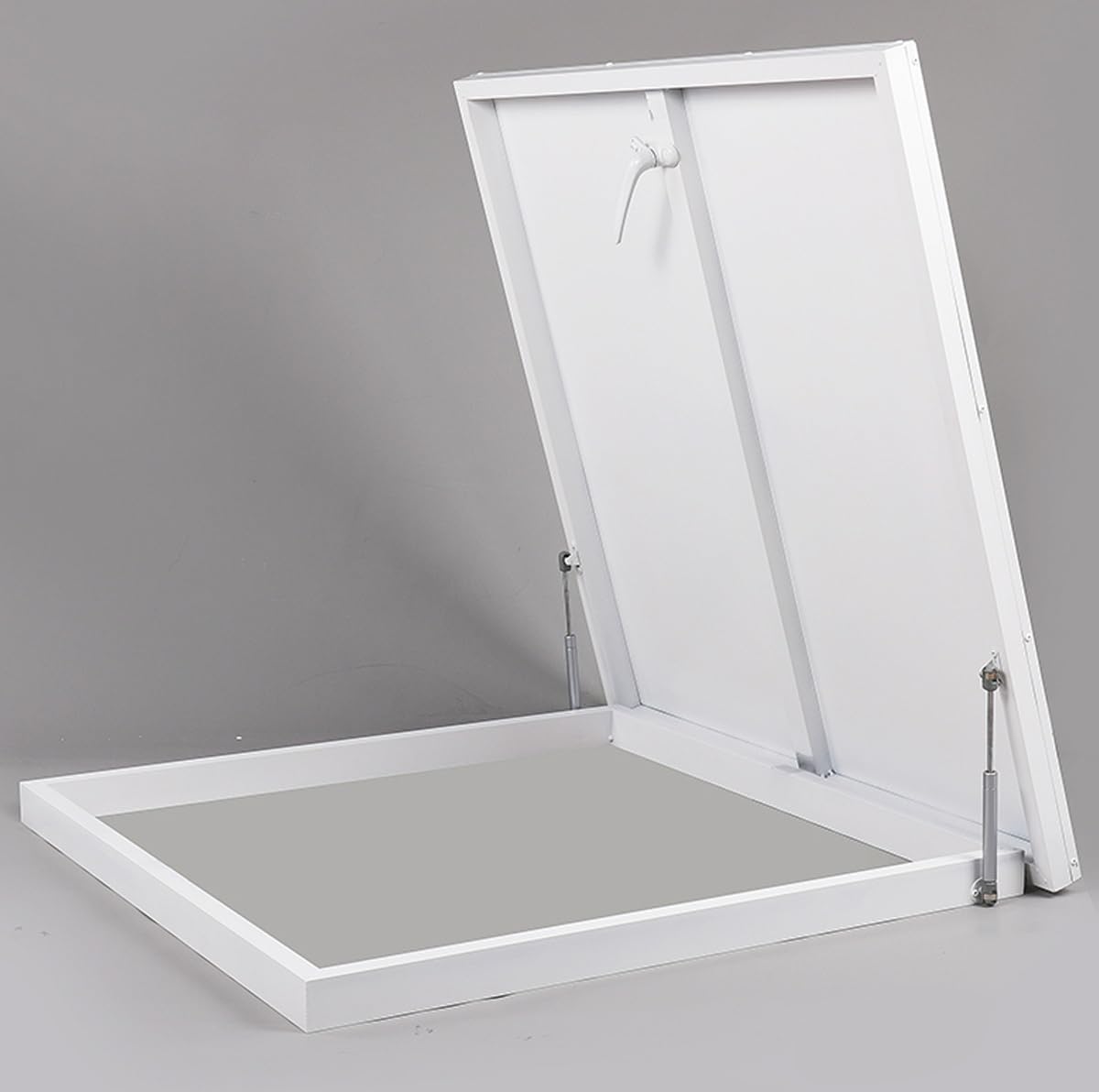 Trappe de toit aluminium à vérin à gaz robuste pour ouverture sans effort de puits de lumière