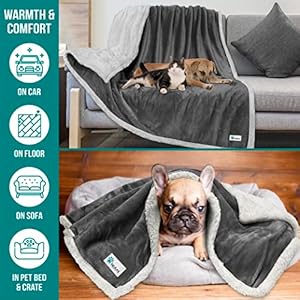  PetAmi-WATERPROOF-Dog-Blanket-for-Bed-XL-Dog-Pet-Blanket-Couch-Cover-Protection-Sherpa-Fleece-Leakproof-Bed-Blanket-for-Crate-Kennel-Sofa-Furniture-Protector-Reversible-Soft-Plush-80x60-Charcoal
