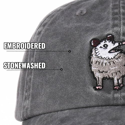Casquette possum brodée le cadeau d'anniversaire idéal en coton gris