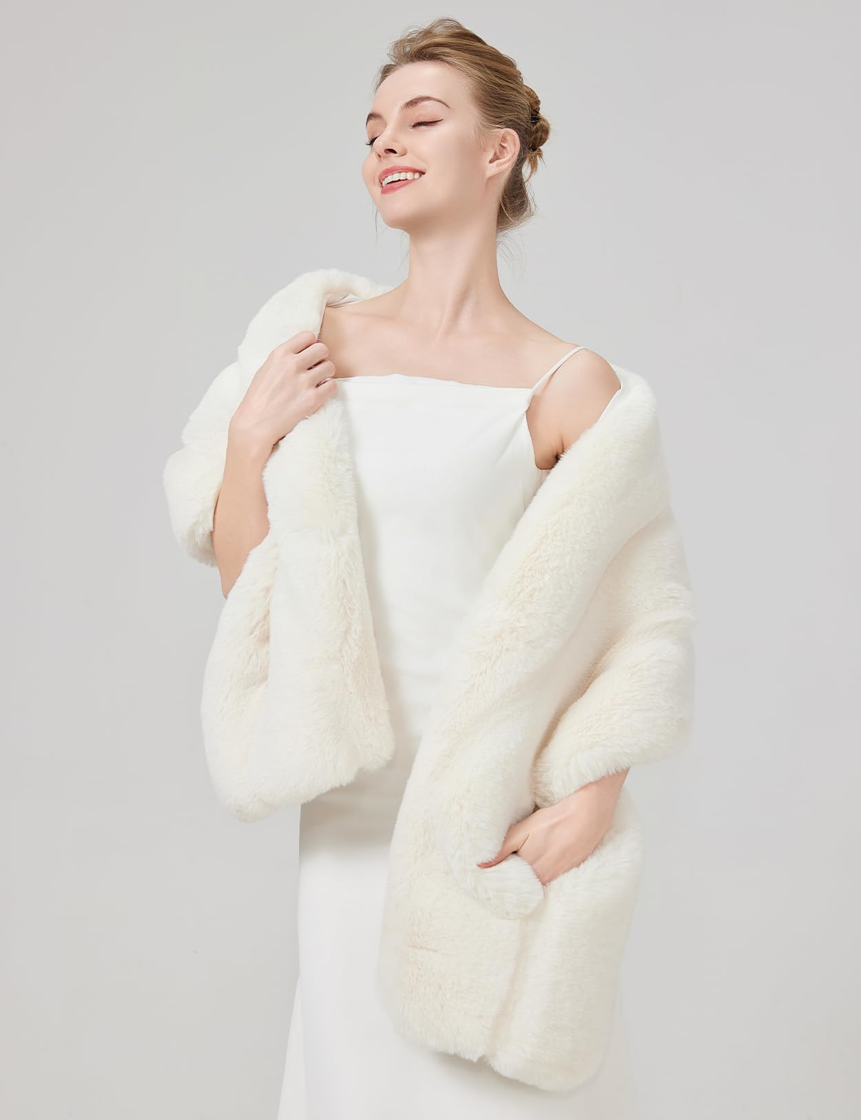 BEAUTELICATE Mantella da Donna con Scialle in Pelliccia Sintetica Spose Coprispalle da Sposa Invernali Festa