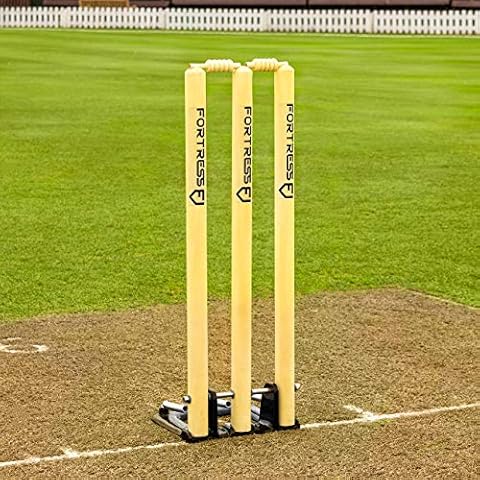 FORTRESS 28in Springback Cricket Stumps Set Cover