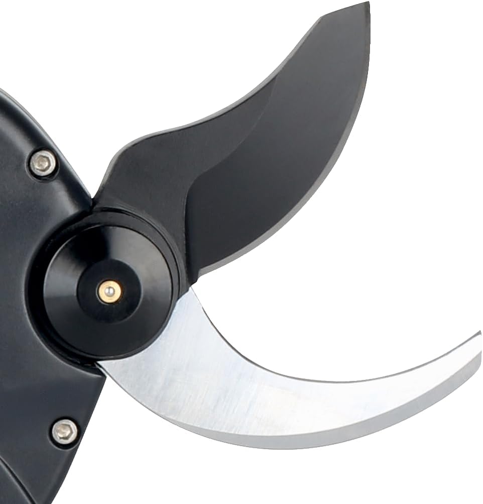 Close-up of Bahco BCL226 blades and pivot point