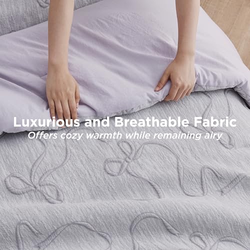 Bedsure Full Size Comforter Set, Light Purple Boho Tufted Bed Set, 3D Puffy Jacquard Bedding Full Size, 3 Pieces, 1 Farmhouse Shabby Chic Embroidery Comforter with Bow Pattern & 2 Pillow Cases