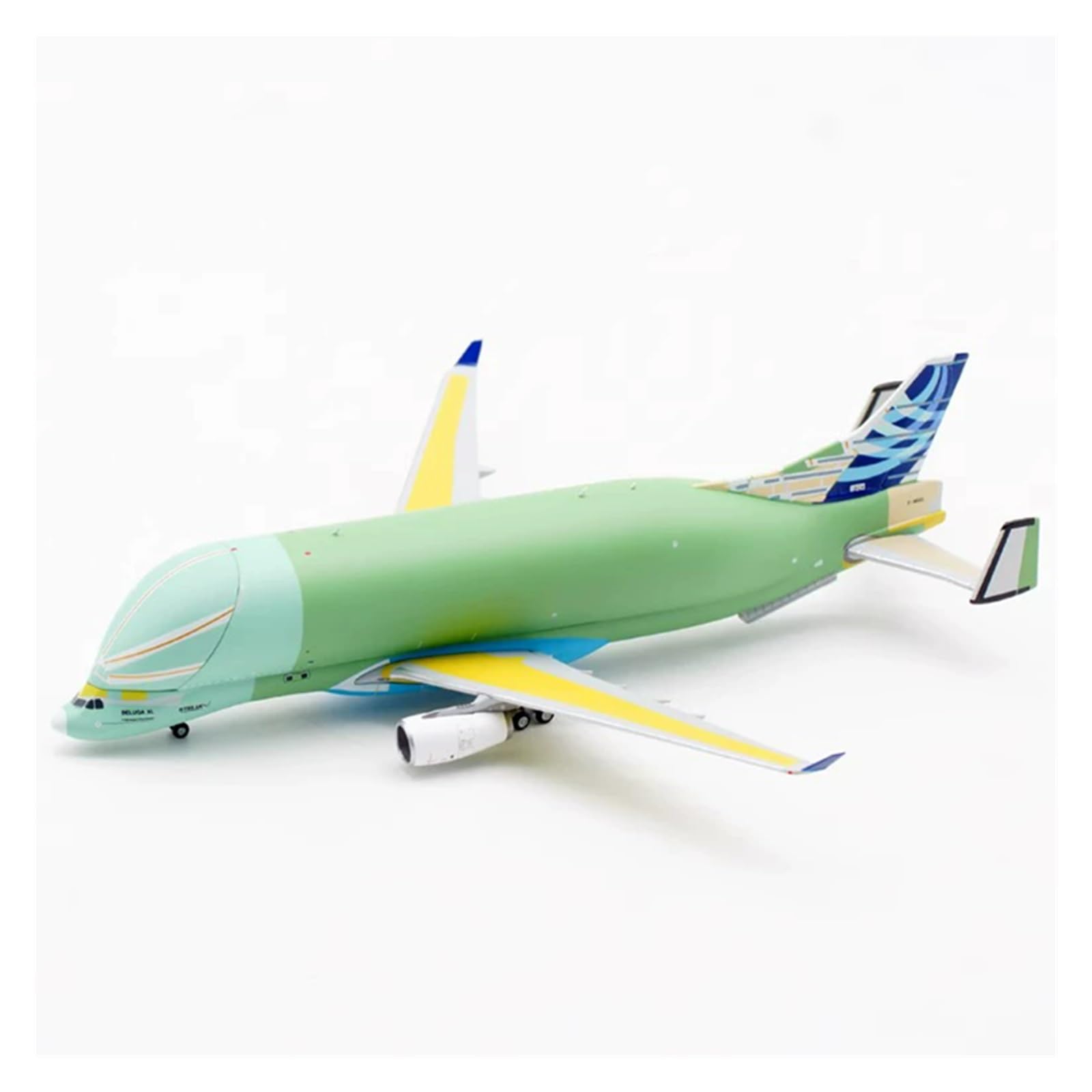 完成品 金属 航空機 1:400 合金ダイカストエアバス A330-700L ベルーガ