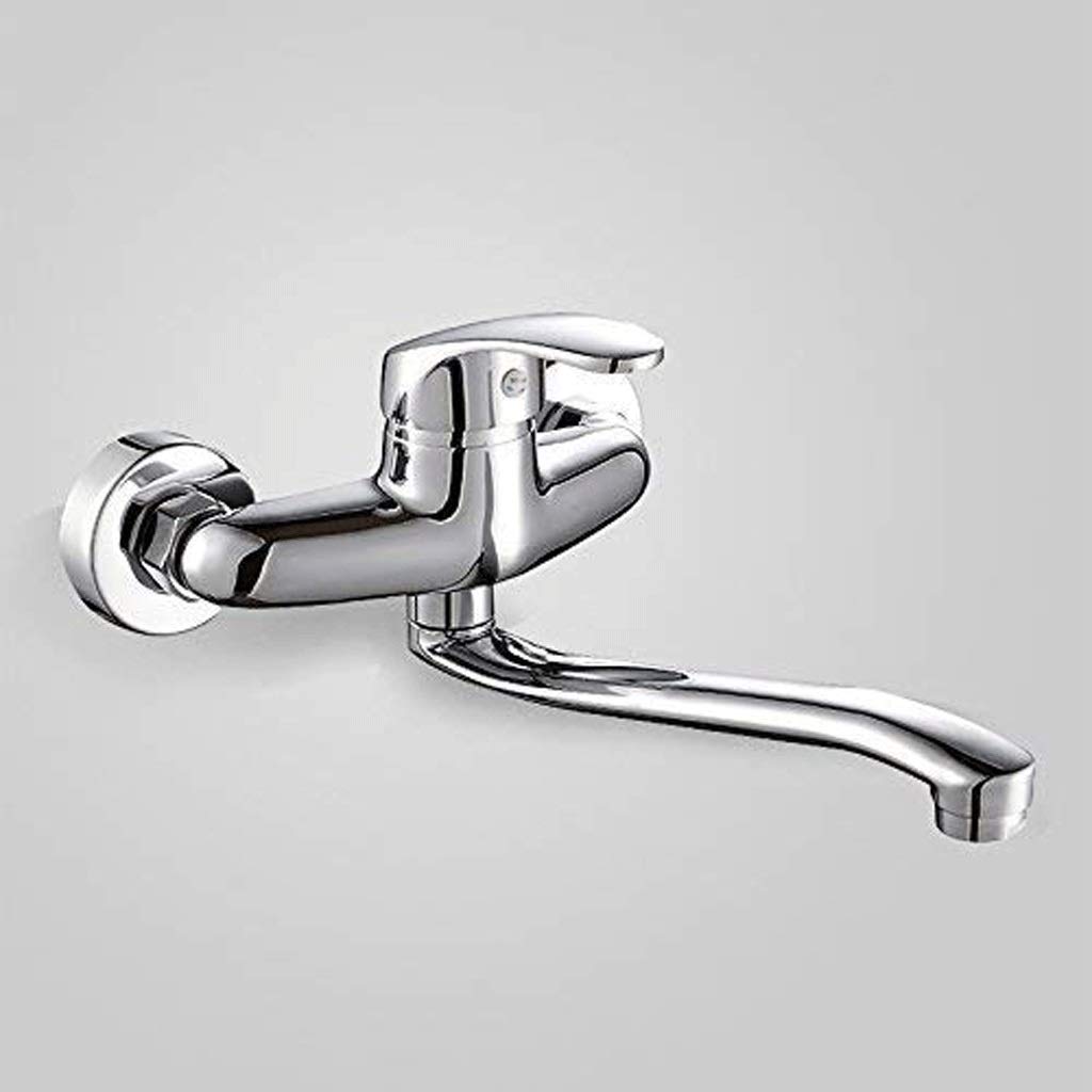 Robinet de piscine à vadrouille pour simplifier le nettoyage de la terrasse extérieure