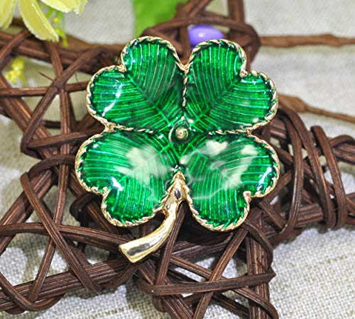 Gyn&Joy Lucky Green Four Leaf Shamrock Clover St. Patrick's Day Enamel Pin Brooch BZ2683